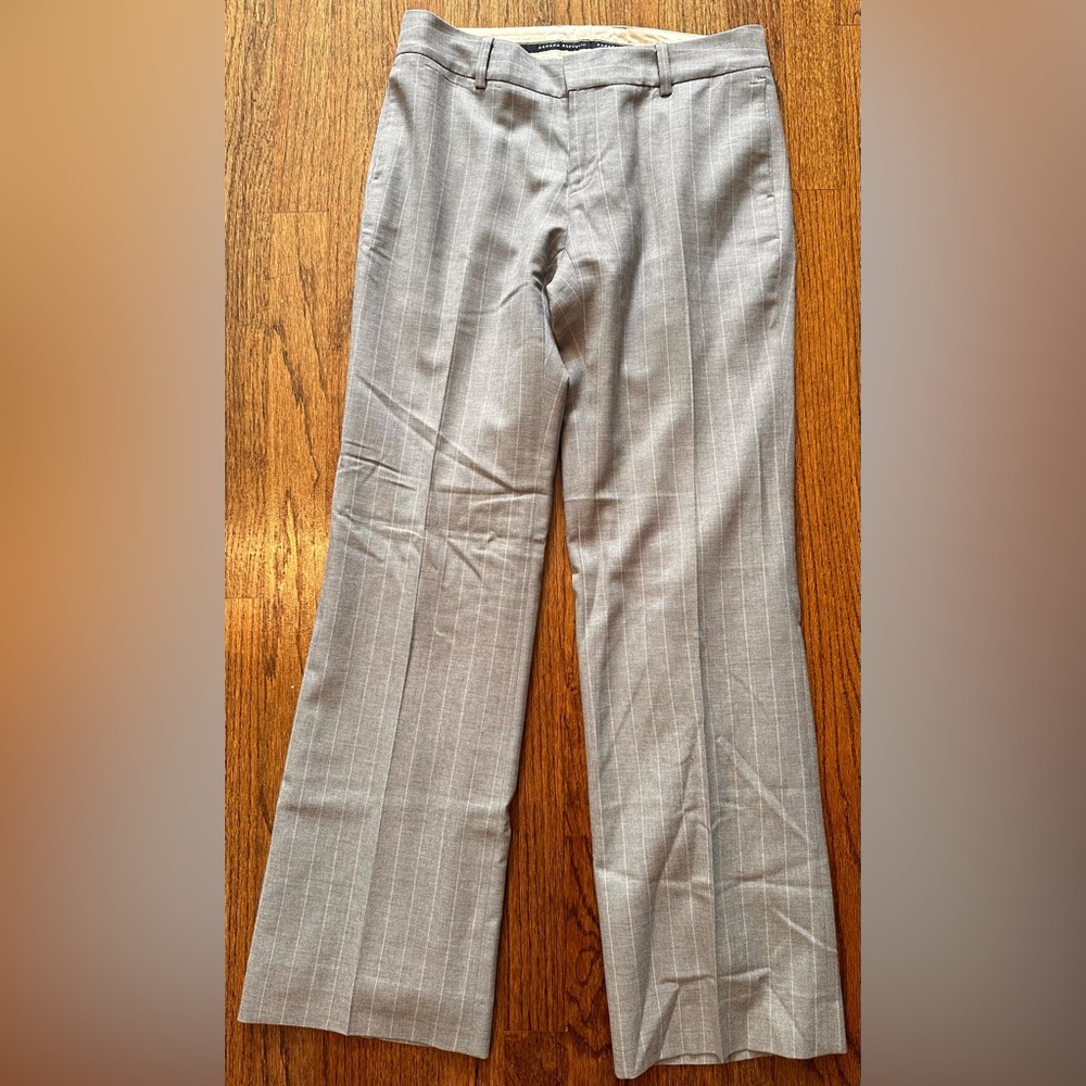 LADIES Banana Republic Martin Stretch Vintage Gray Pinstripe Wool Pants - SIZE 2